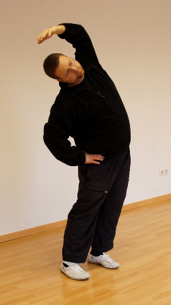 softening-exercises-qigong-02-daniel-roga-2014